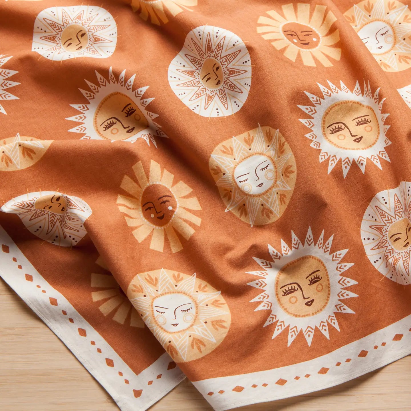 Soleil Reusable Gift Wrap